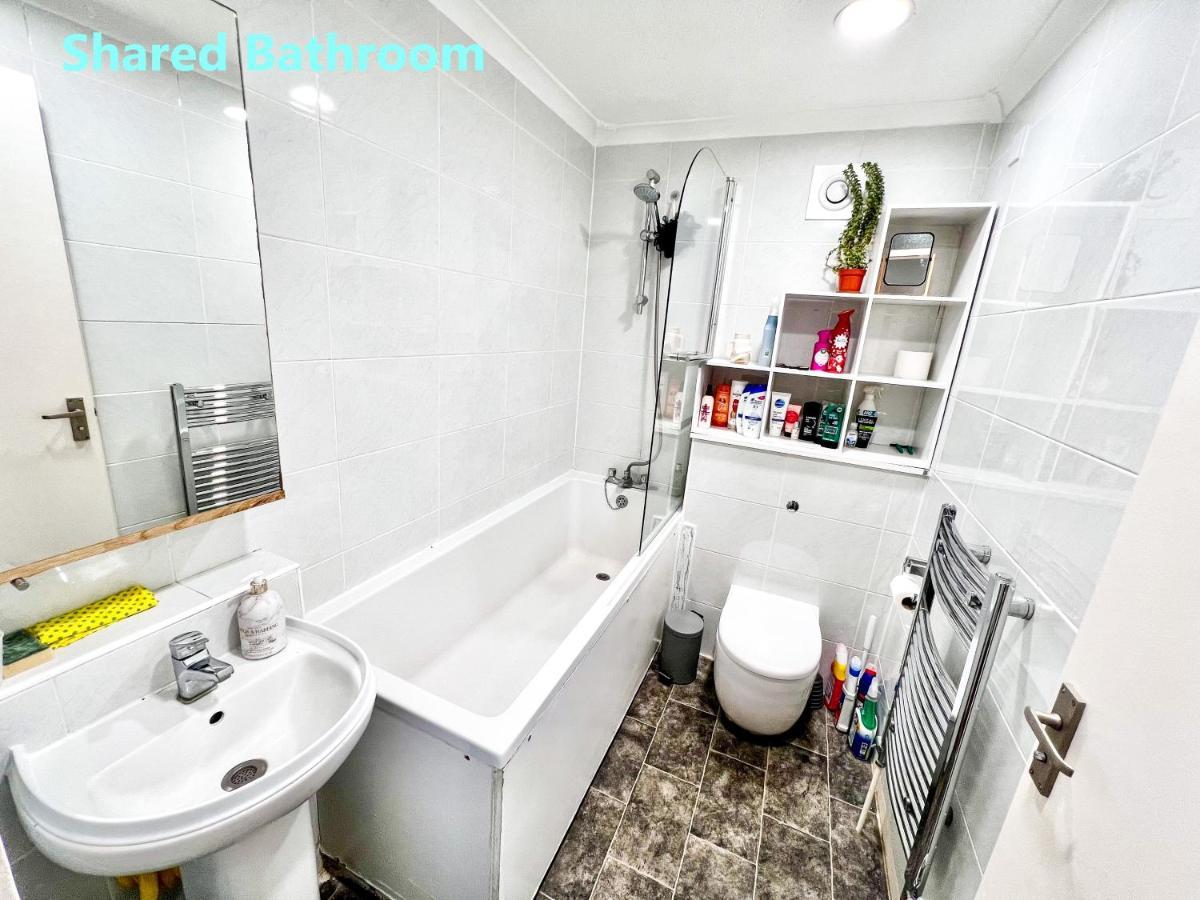 Palace - Excellent In Zone 1 * Londra